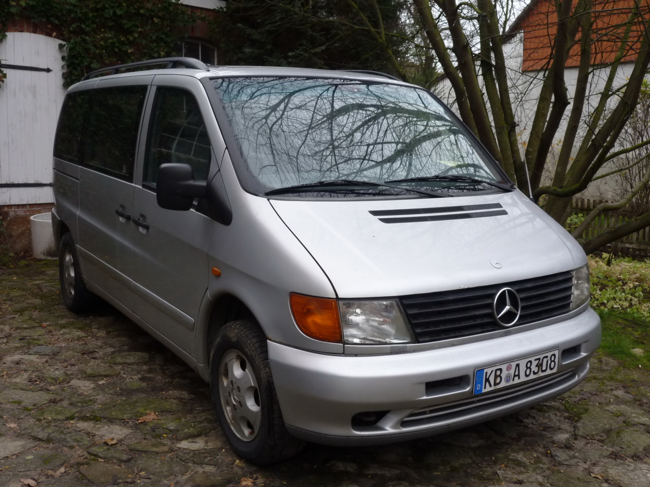 Mercedes Benz 110D Vito F    1998