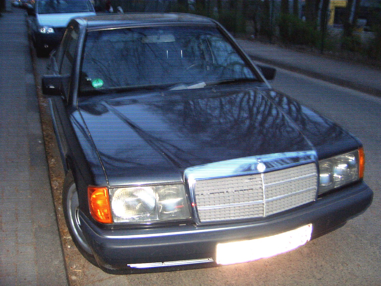 Mercedes Benz 190 E  12/1989