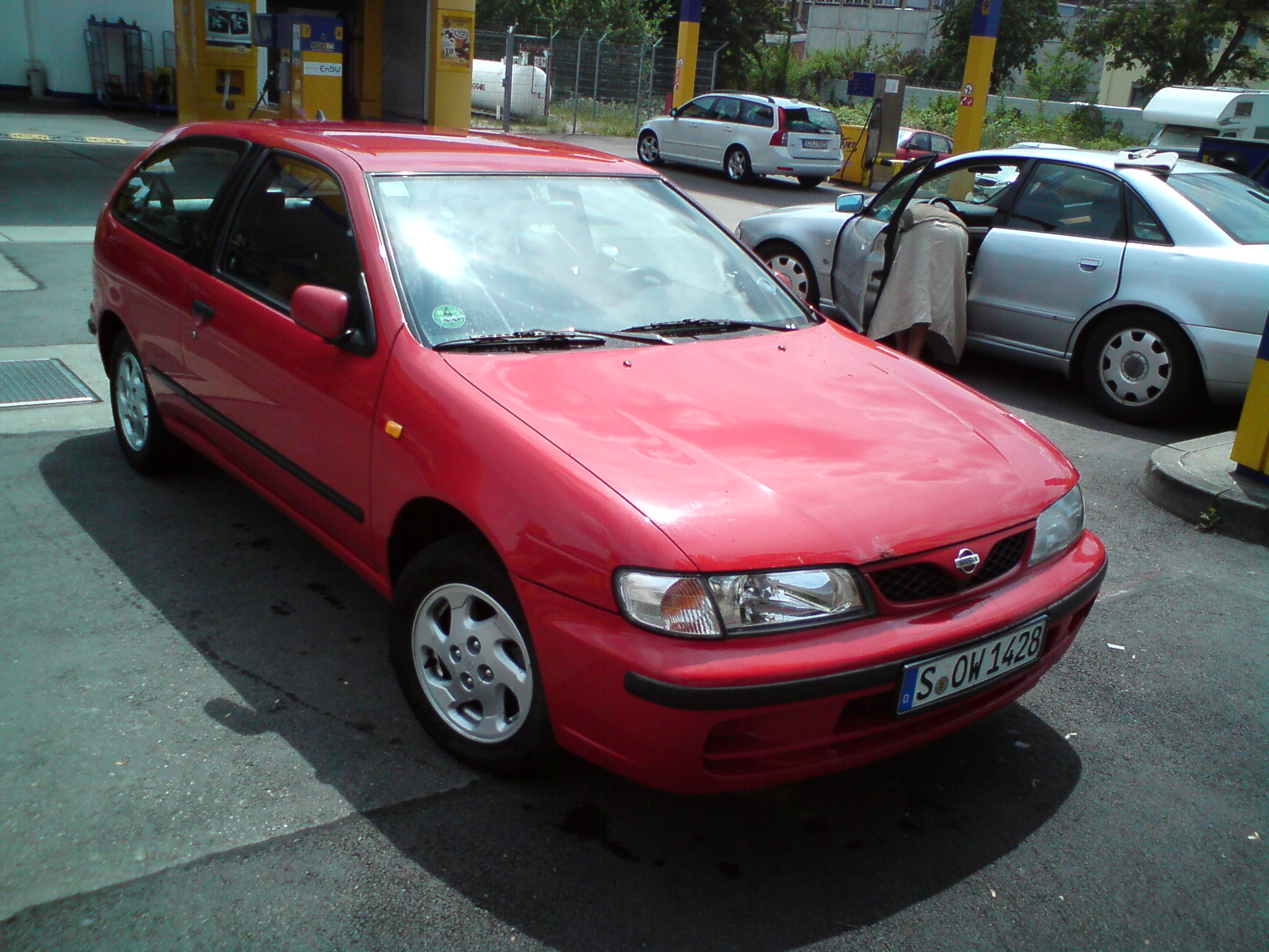 Nissan Alemera 1.4 Classic Hatchback Bj. 1998