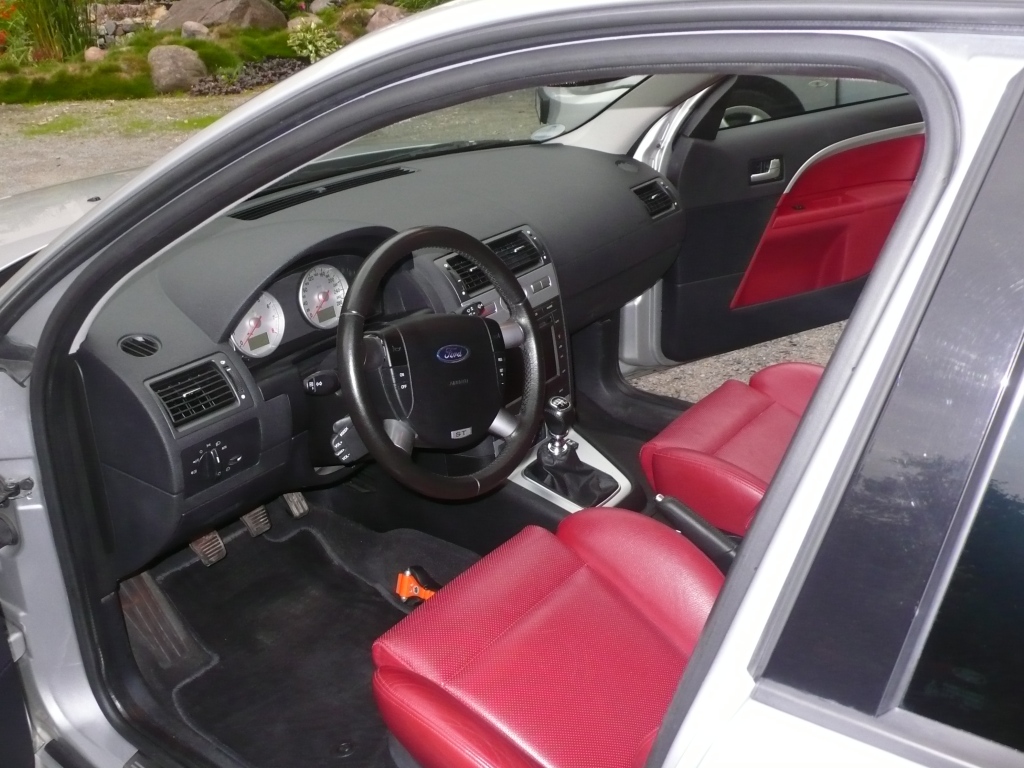 Ford Mondeo ST220 LPG (Autogas)