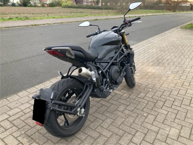 Benelli 752s