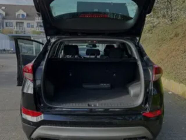 Hyundai Tucson 1.6 Turbo 2WD DCT Style | 177 PS | TÜV bis 04/2027 | scheckheftgepflegt Zum